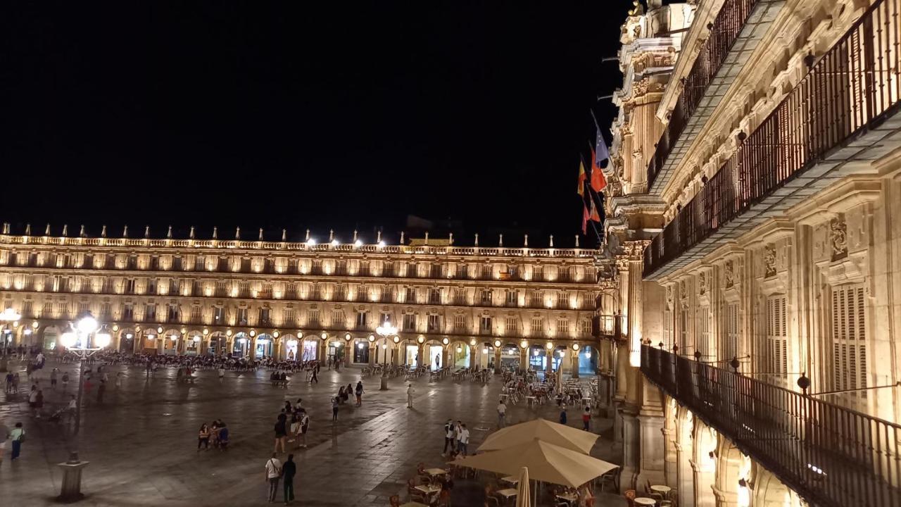 Apartamento Calle Toro 2, 1º con balcones a la misma Plaza Mayor!! Salamanca Exterior foto