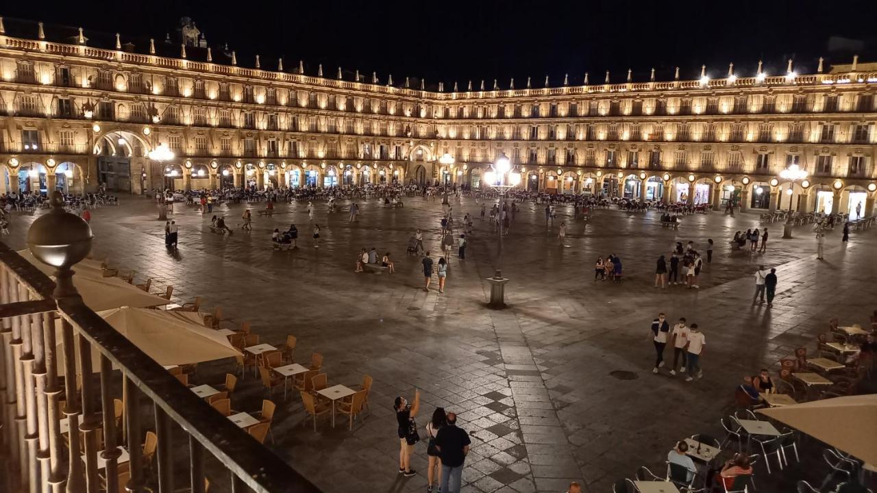 Apartamento Calle Toro 2, 1º con balcones a la misma Plaza Mayor!! Salamanca Exterior foto